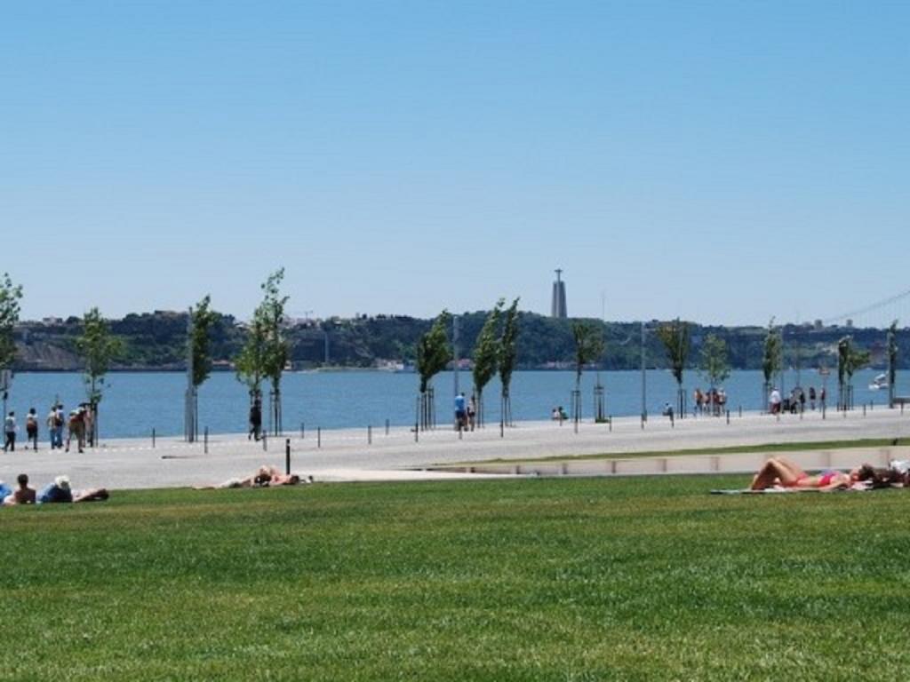 Arsenal Apartment Lisbon Bagian luar foto