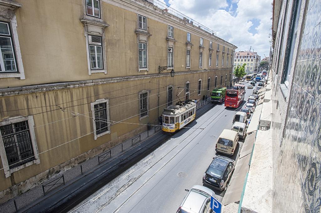 Arsenal Apartment Lisbon Bagian luar foto